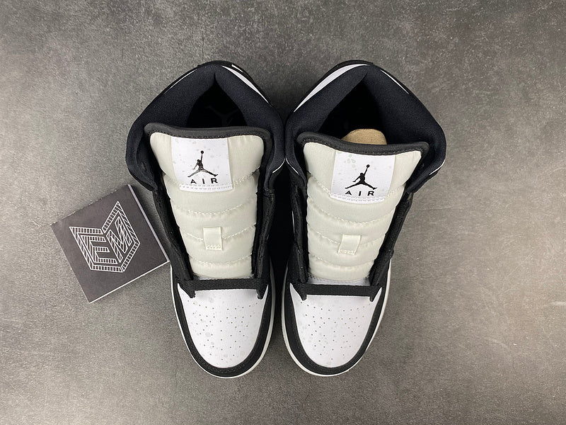 Jordan 1 Mid White Black Teal Tint - DRIP DOS ARTISTAS 