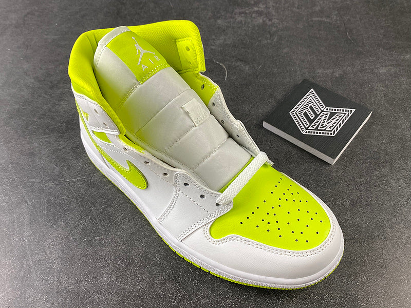 Jordan 1 Mid White Lime (W) - DRIP DOS ARTISTAS 
