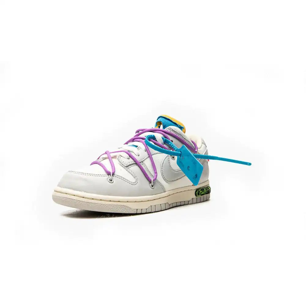 Off-White x Nike Dunk Low Lot 47 of 50 - DRIP DOS ARTISTAS 
