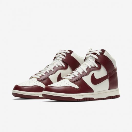 Nike Dunk High Team Red - DRIP DOS ARTISTAS 