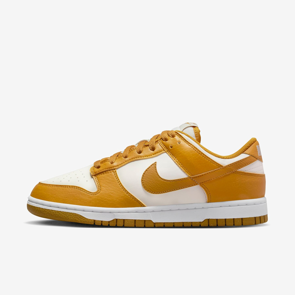 Nike Dunk Low Next Nature Light Curry - DRIP DOS ARTISTAS 