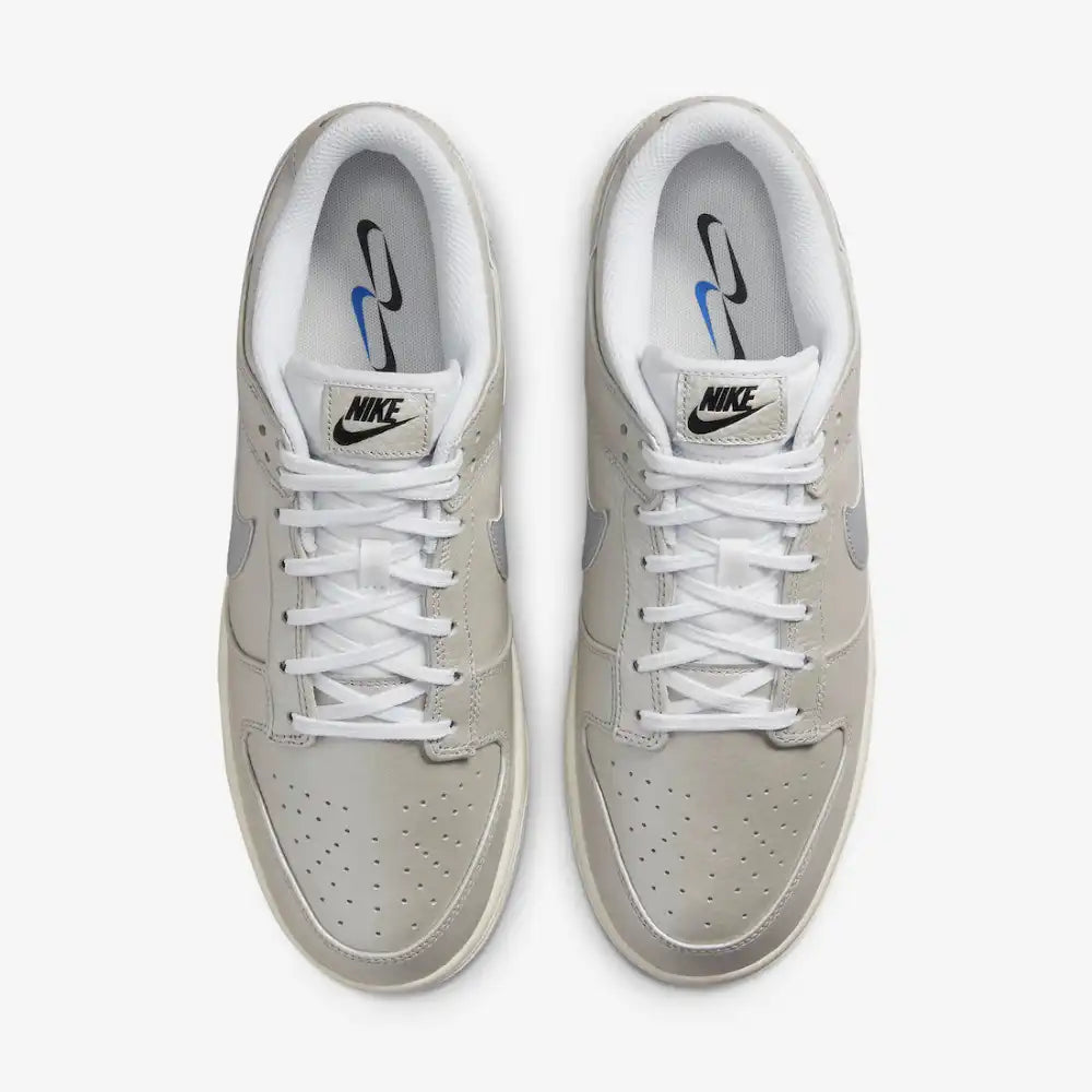 Nike Dunk Low Metallic Silver - DRIP DOS ARTISTAS 