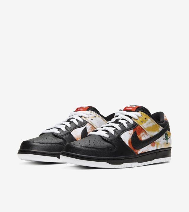 Nike Dunk Rosewell Rayguns - DRIP DOS ARTISTAS 