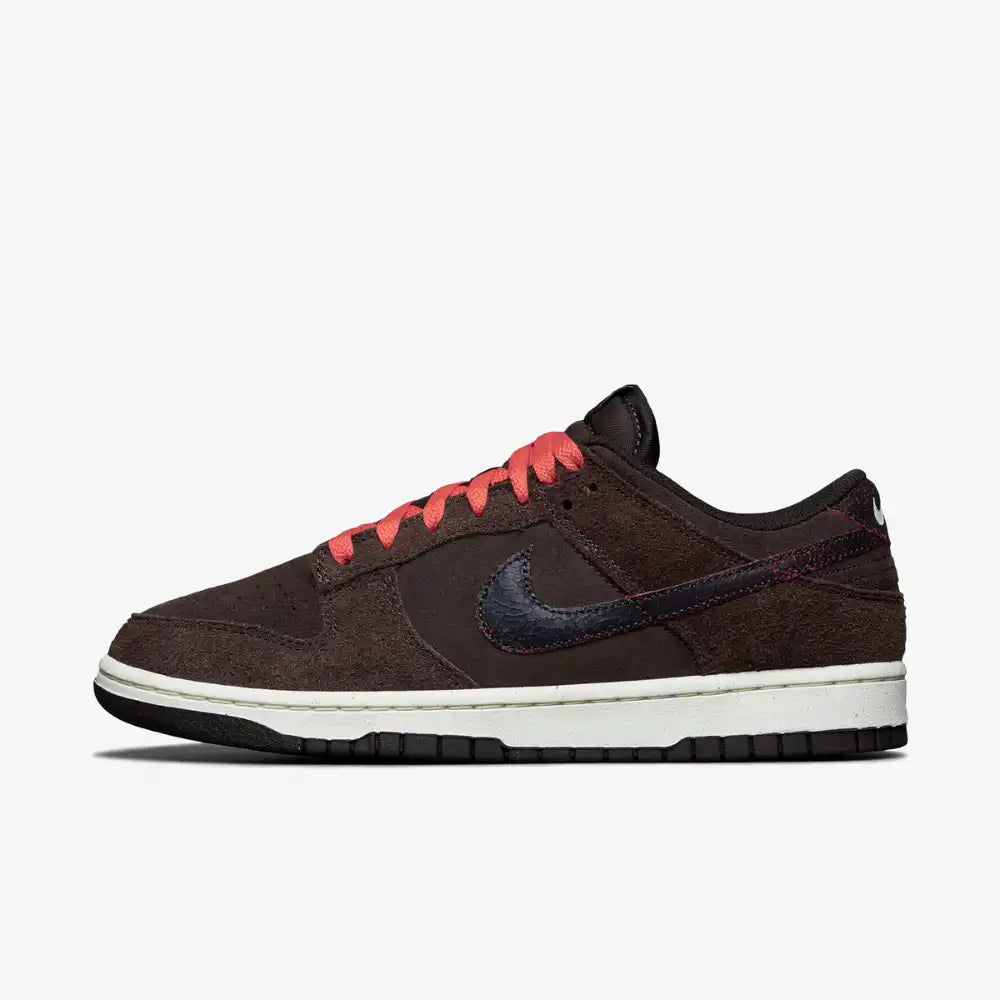 Nike Dunk Low PRM Baroque Brown - DRIP DOS ARTISTAS 